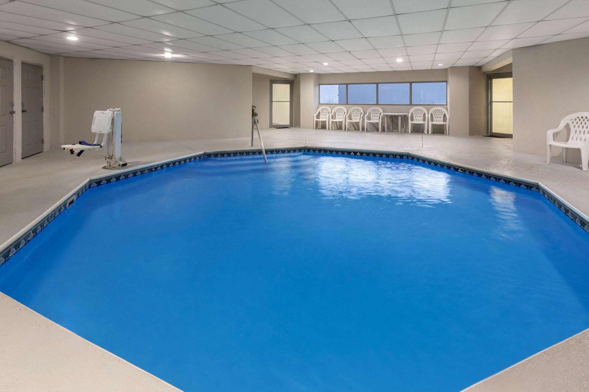 Hotel Days By Wyndham Lookout Mountain West Chattanooga